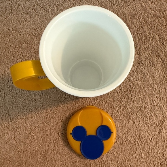 Walt Disney World | Yellow, Red, Blue Collectible Mug Vintage WDW - Picture 5 of 9